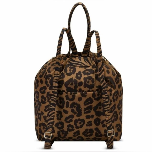 Vince CAMUTO Harlo Nylon Medium Backpack Leopard - Picture 3 of 6
